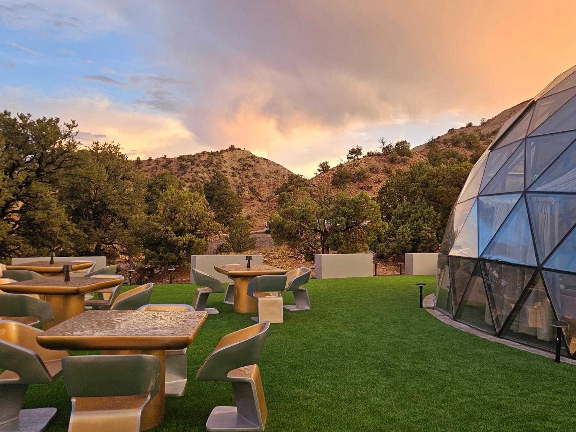 Clear Sky Resorts - Bryce Canyon - Unique Stargazing Domes Cannonville Bagian luar foto