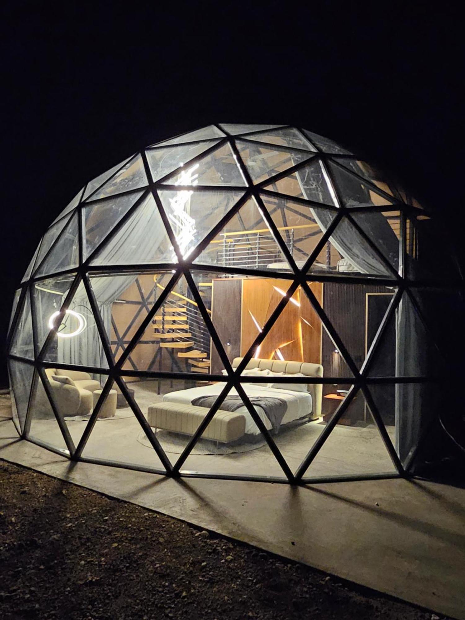 Clear Sky Resorts - Bryce Canyon - Unique Stargazing Domes Cannonville Bagian luar foto